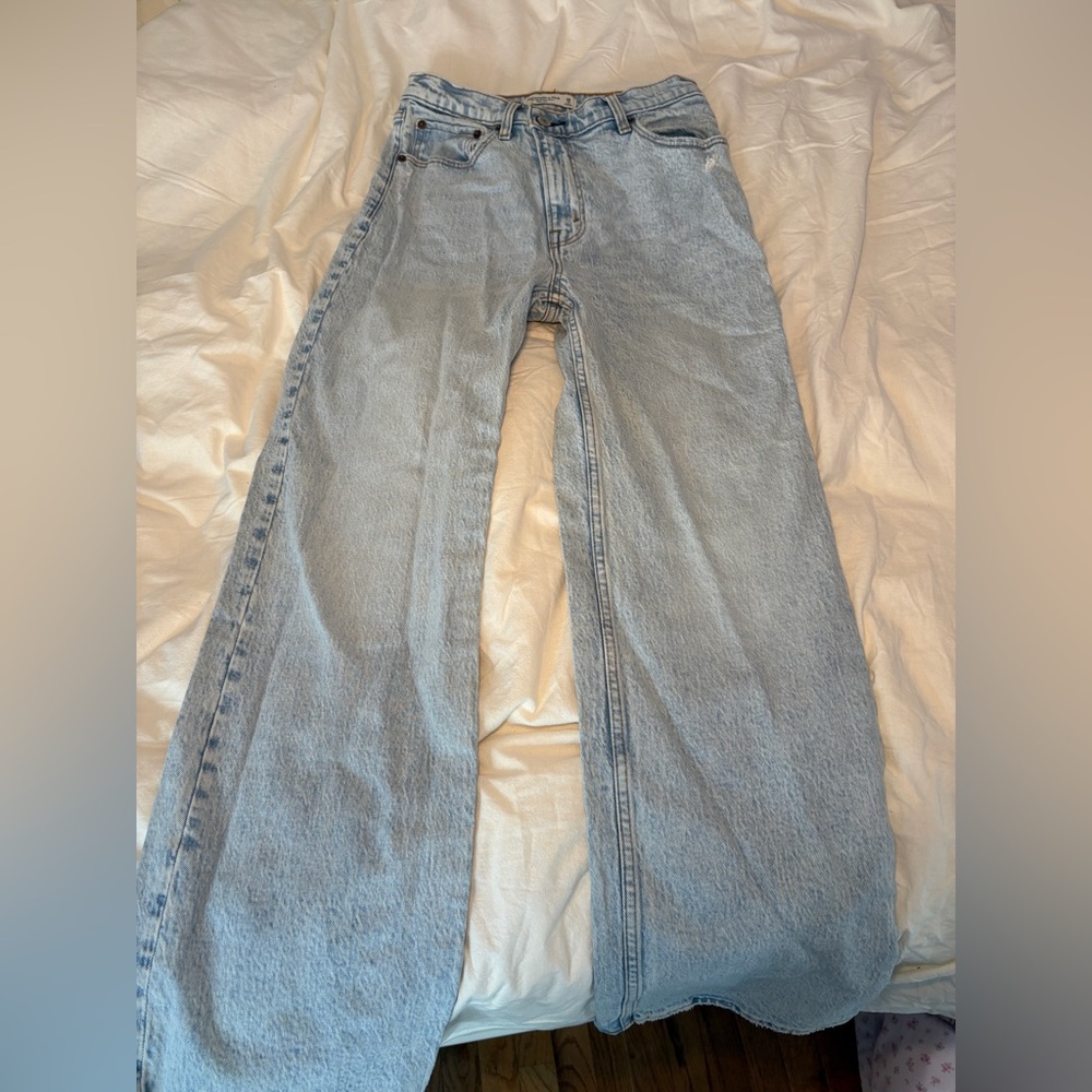 Abercrombie & Fitch Light Blue Wide-Leg Jeans
